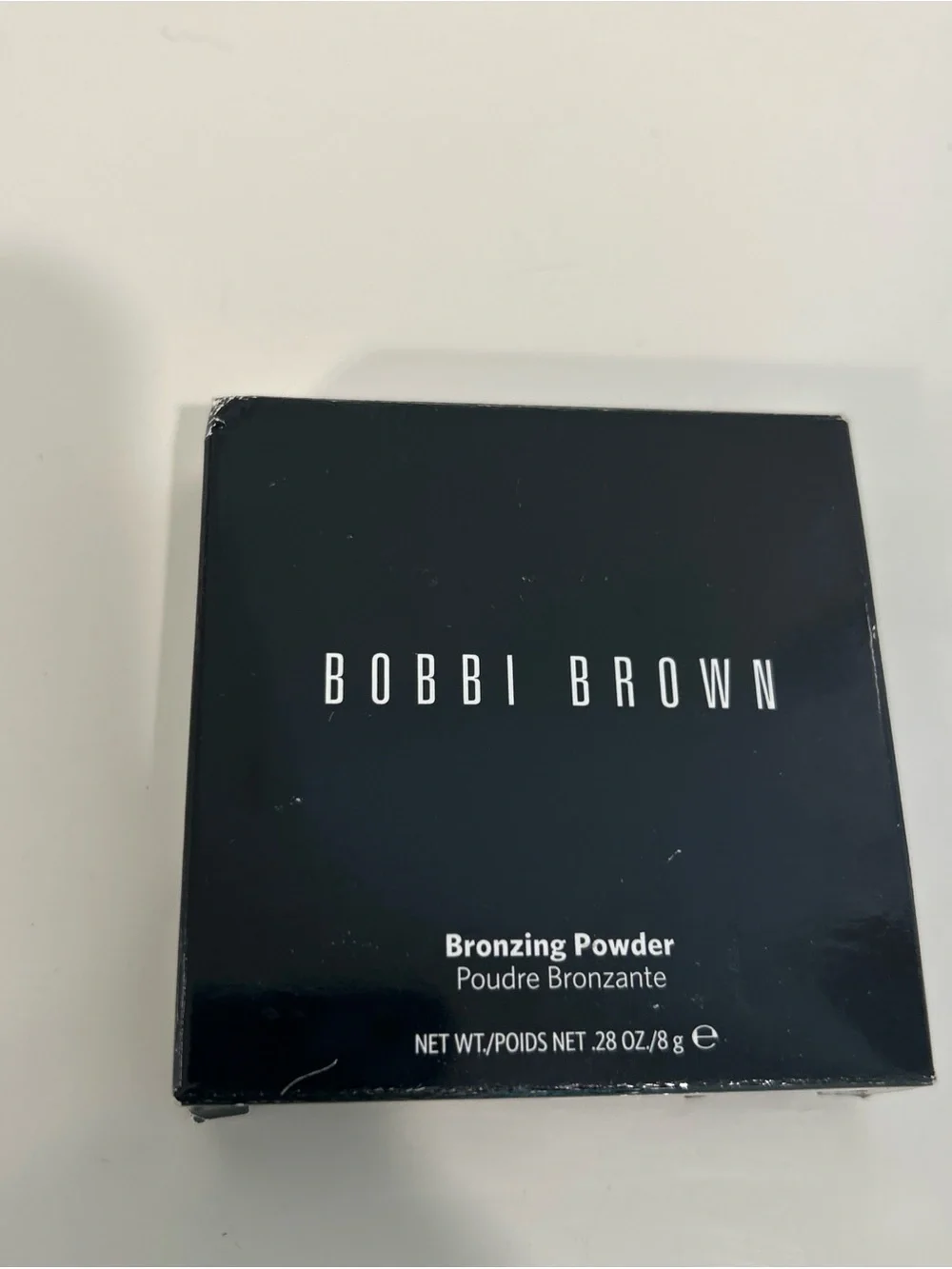 Bobbi Brown Bronzing Powder - Black Compact. Color-Natural